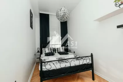 Zmaj Jovina | 4zida.rs