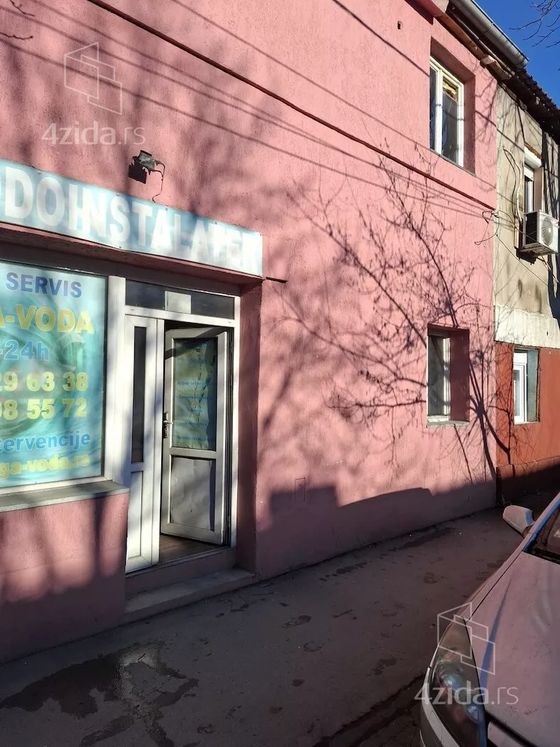 Petosoban stan | 4zida