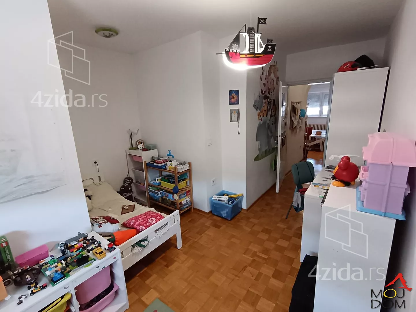 Četvorosoban stan | 4zida