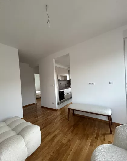 Luštička | 4zida.rs