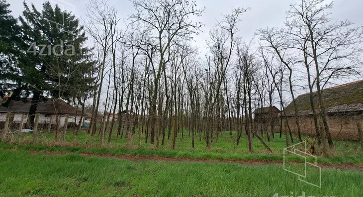 Građevinsko zemljište | 4zida