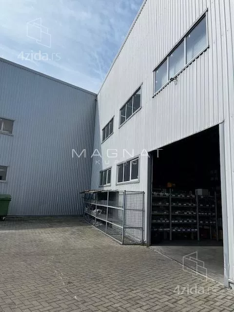 Poslovni prostor | 4zida