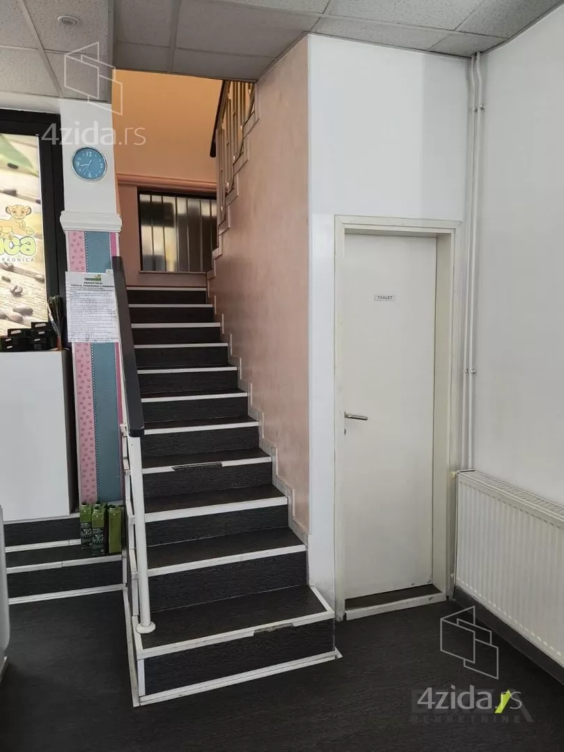 Poslovni prostor | 4zida