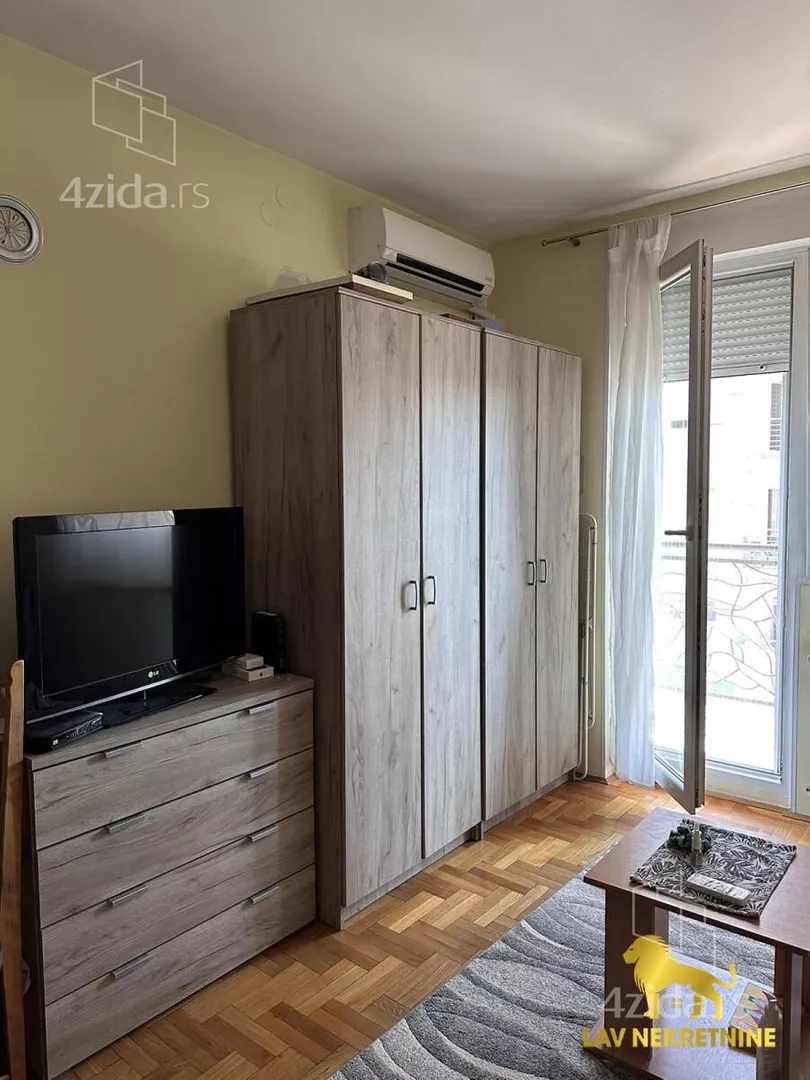 Garsonjera | 4zida
