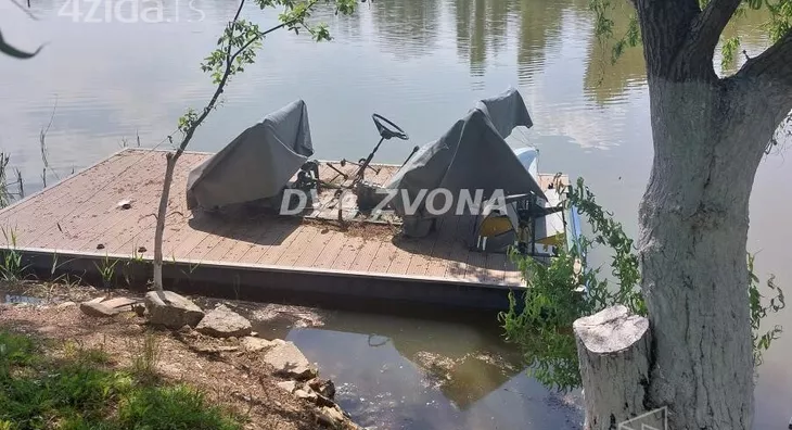 Plac | 4zida