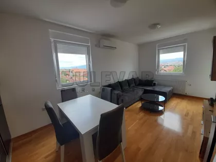 Taska Uzunovića | 4zida.rs