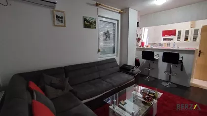 Bulevar Patrijarha Pavla (Somborski Bulevar) | 4zida.rs