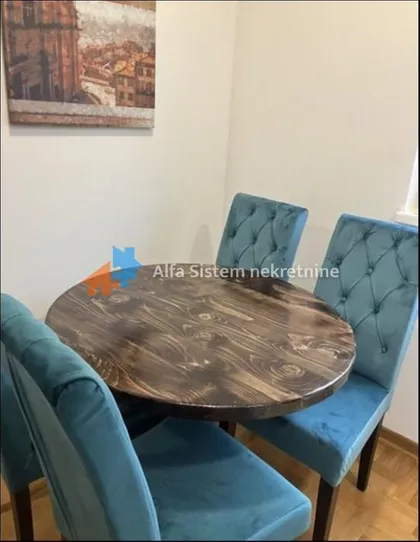 Lekino Brdo | 4zida.rs