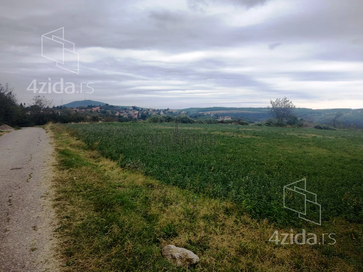 Plac | 4zida