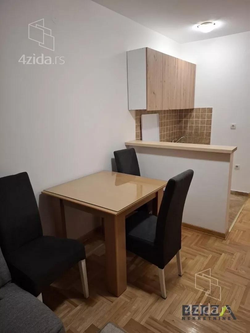 Garsonjera | 4zida