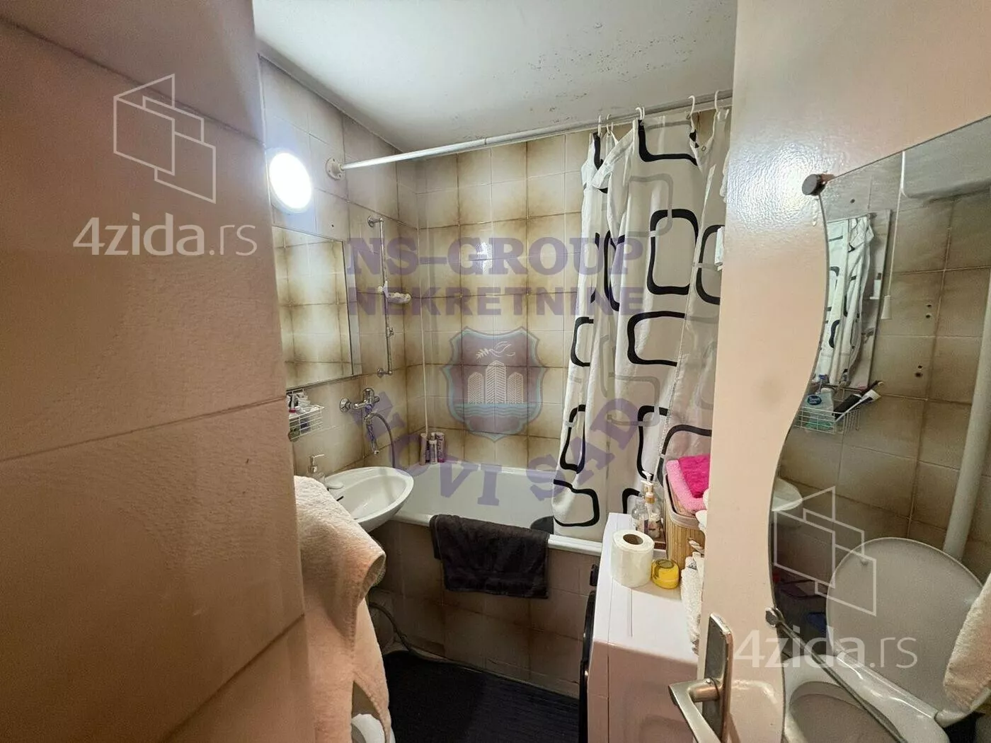 Troiposoban stan | 4zida