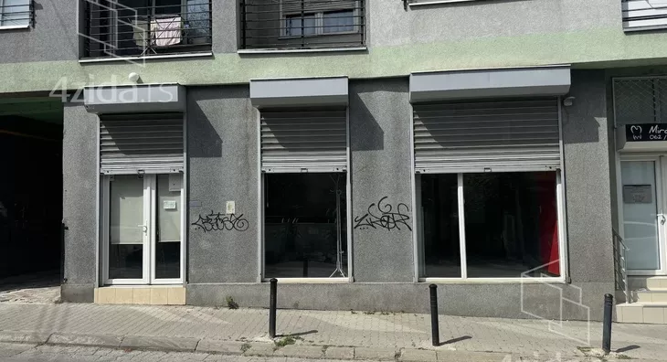 Poslovni prostor | 4zida