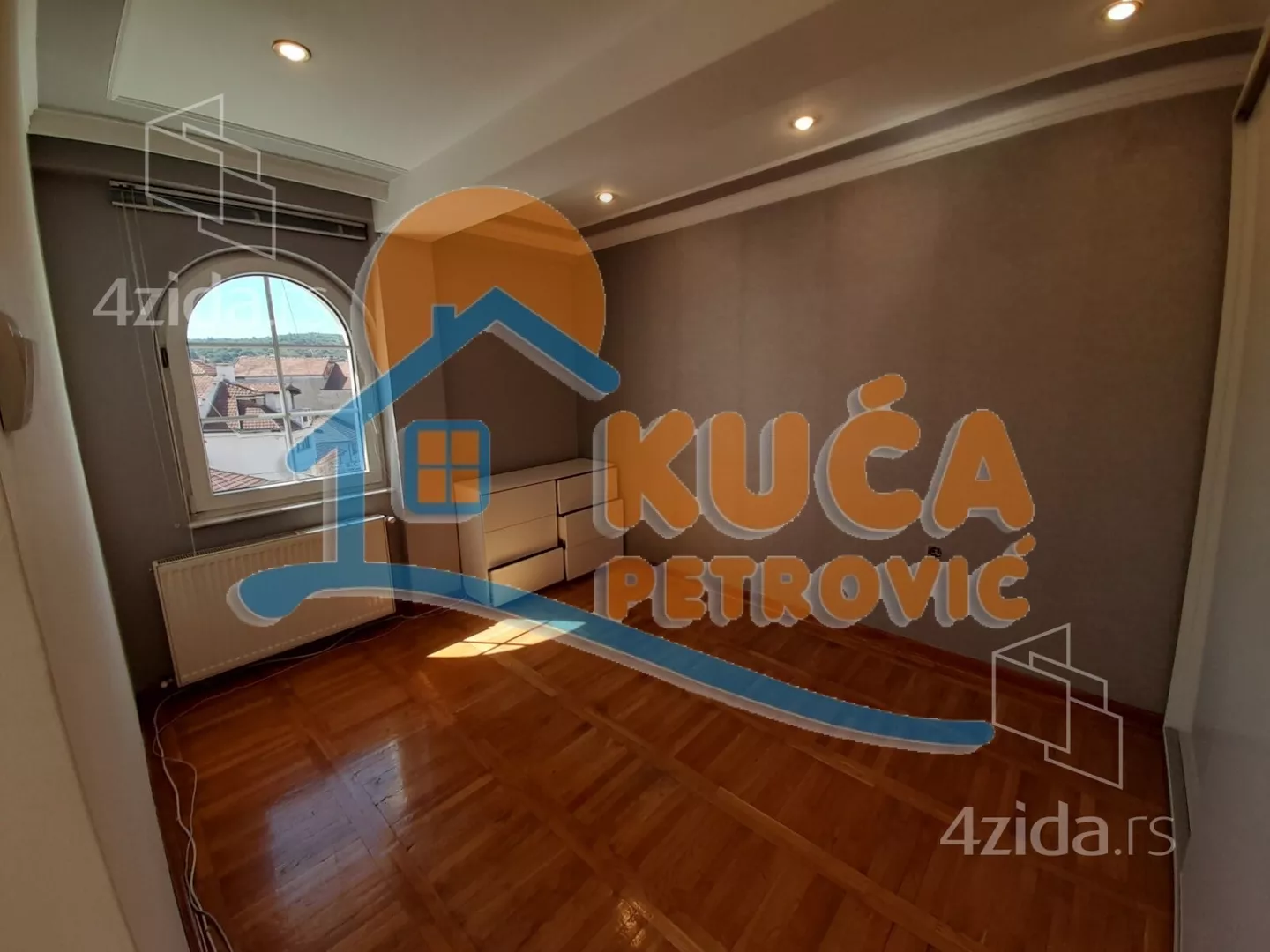 3-etažna kuća | 4zida