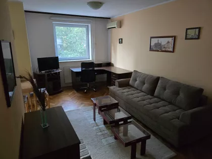 Majevička 8 | 4zida.rs