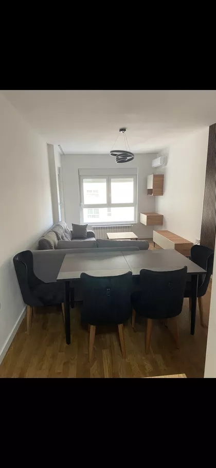 Milovana Gušića 32 | 4zida.rs