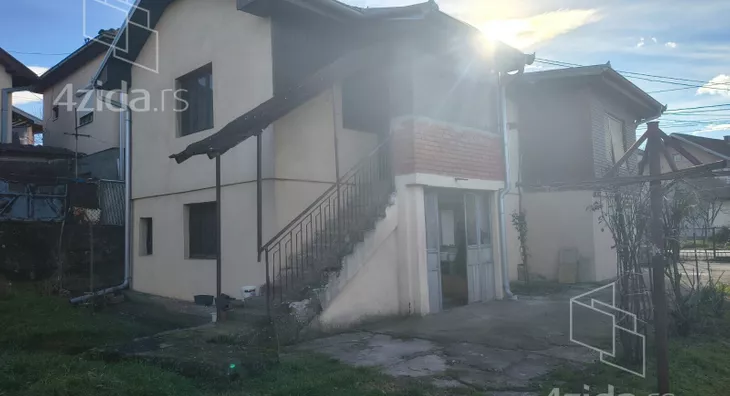 2-etažna kuća | 4zida