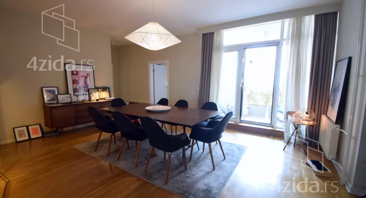 Petosoban stan | 4zida