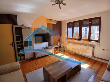 Trg kralja Aleksandra Ujedinitelja | 4zida.rs