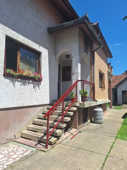 Gradske lokacije | 4zida.rs