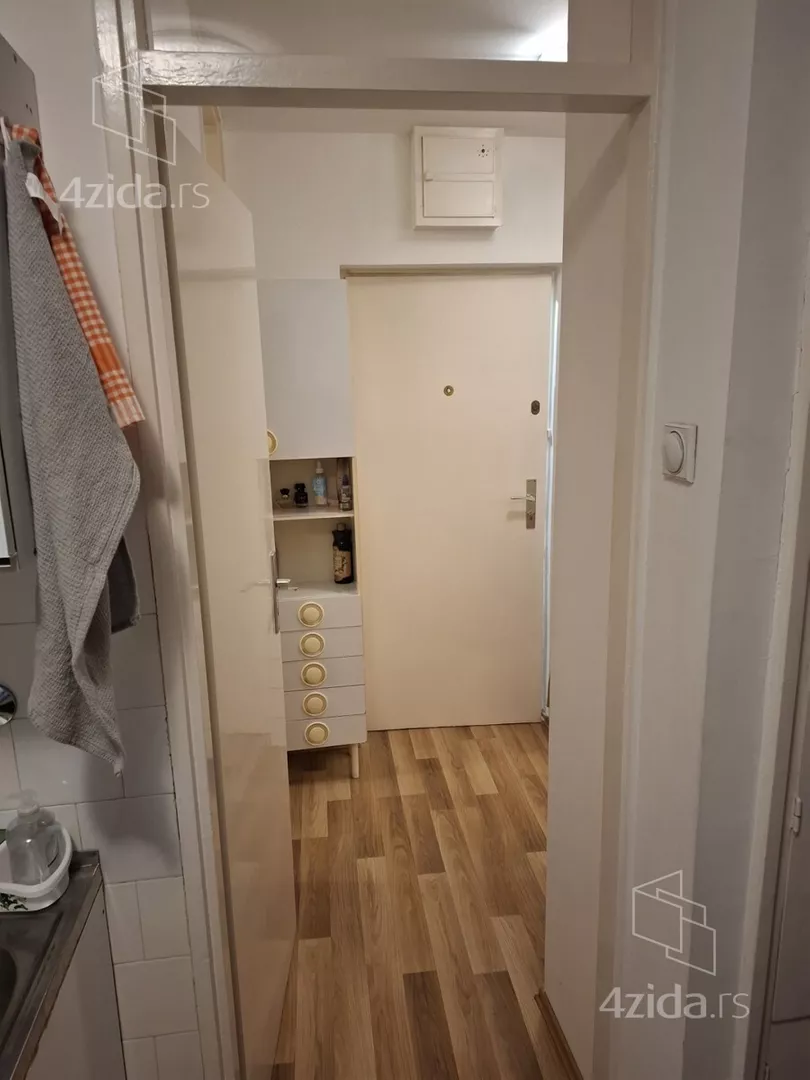 Jednosoban stan | 4zida