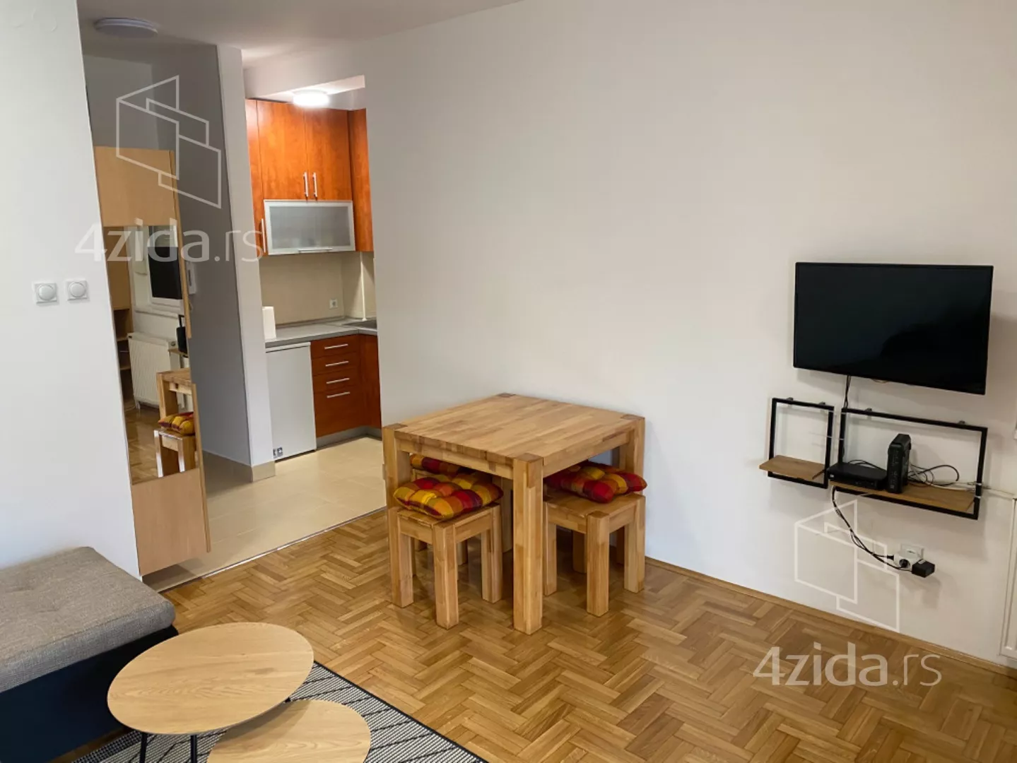Garsonjera | 4zida