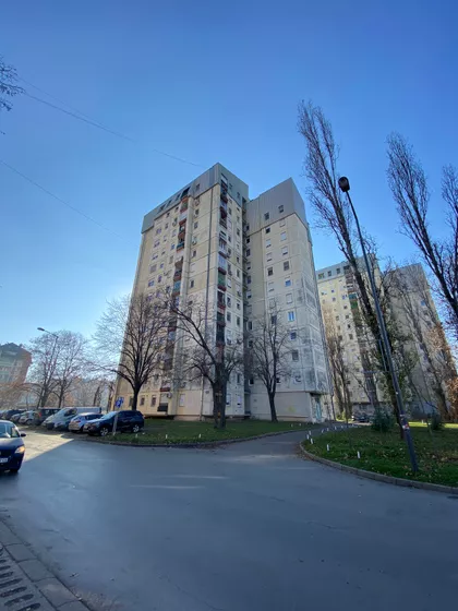 Bulevar Jovana Dučića 25 | 4zida.rs