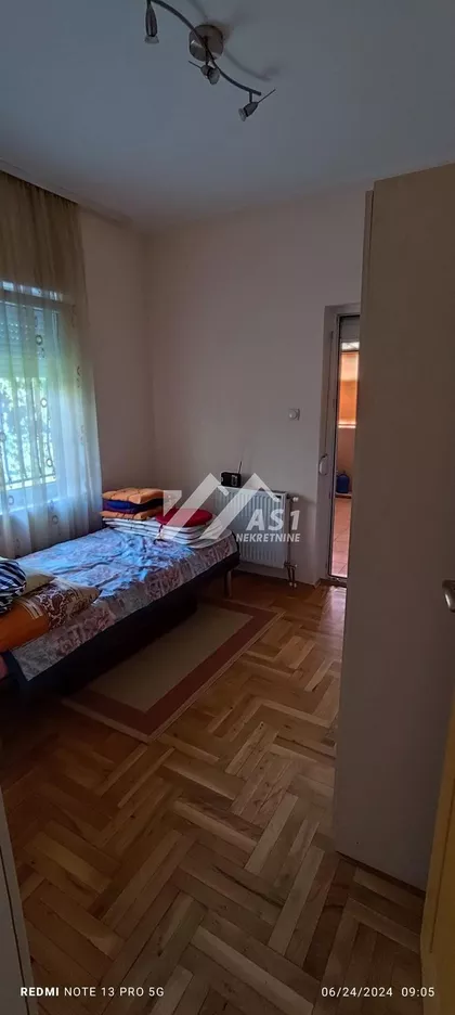 Boška Vrebalova | 4zida.rs