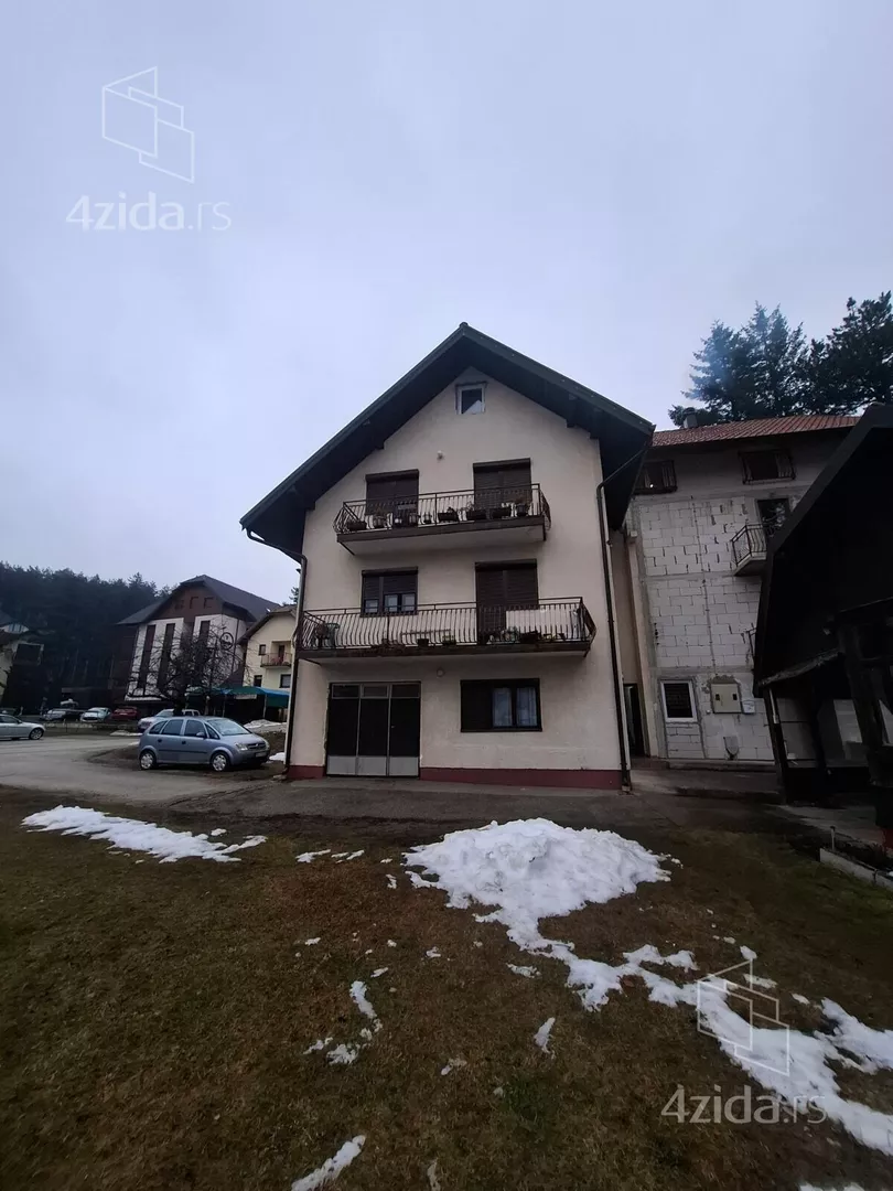 3-etažna kuća | 4zida