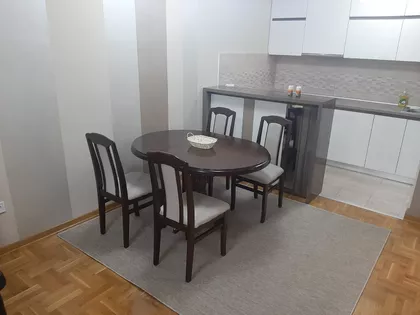 Naserova | 4zida.rs