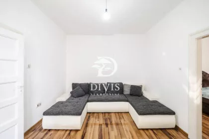 Maksima Gorkog bb | 4zida.rs