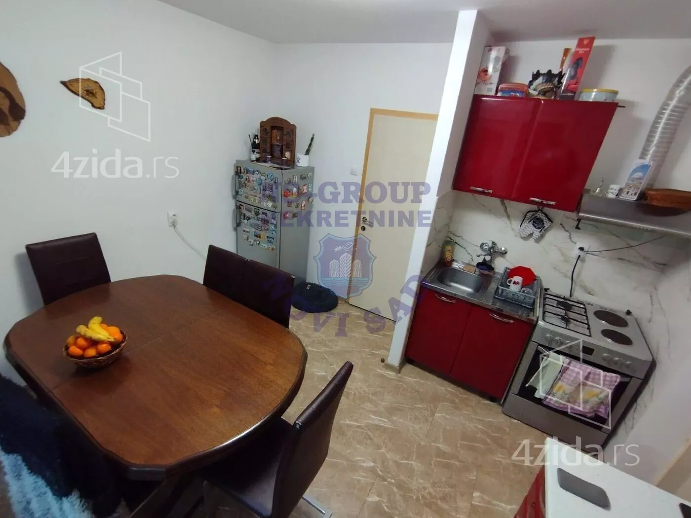 Jednoiposoban stan | 4zida