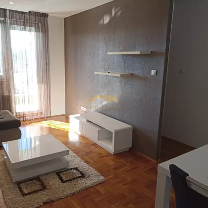 Bulevar Patrijarha Pavla (Somborski Bulevar) | 4zida.rs