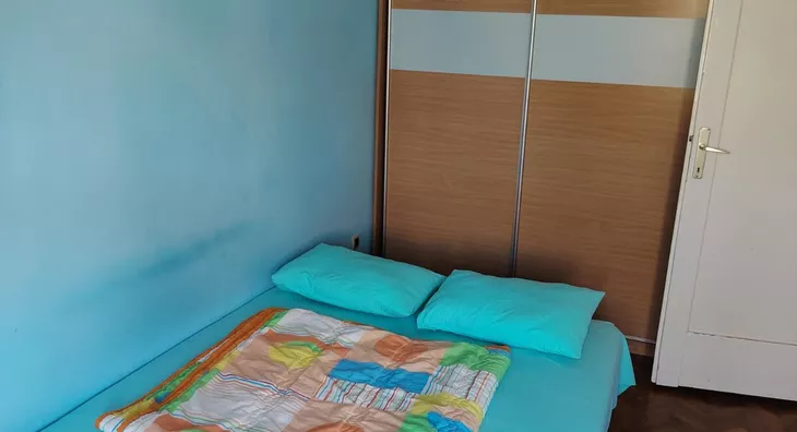 Četvoroiposoban stan | 4zida