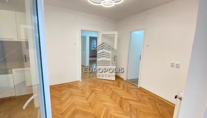 Gospodar Jevremova | 4zida.rs