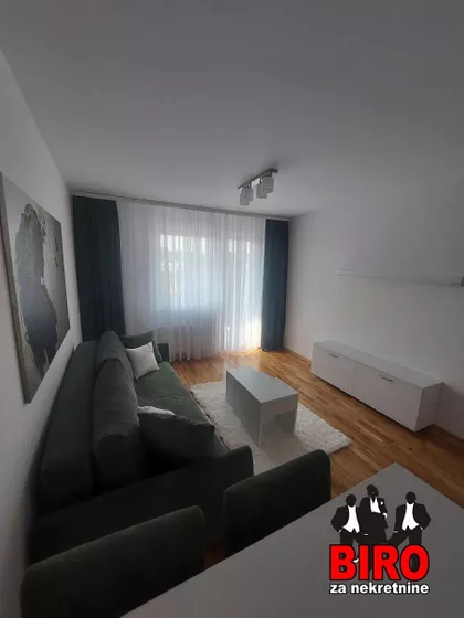 Petrovaradin | 4zida.rs