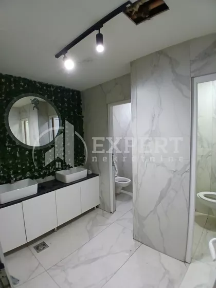 Obrenovićeva | 4zida.rs