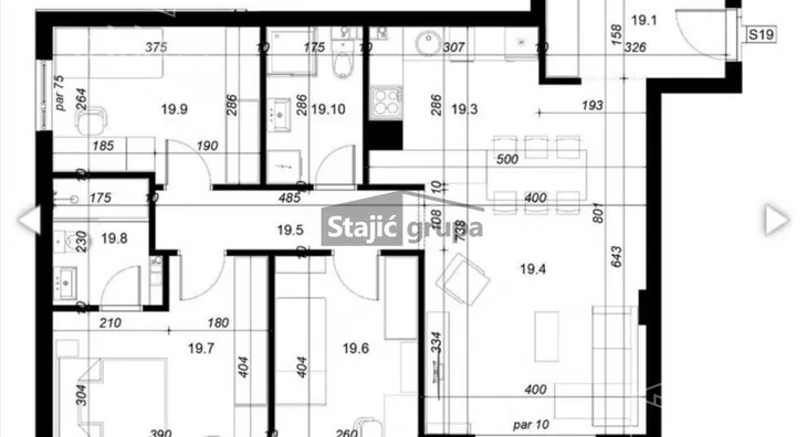 Četvorosoban stan | 4zida