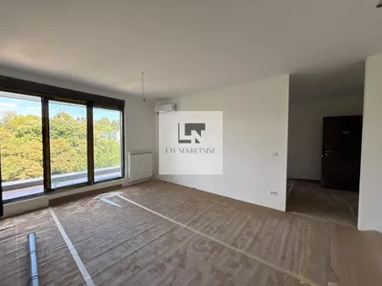 Bežanijska kosa 1 | 4zida.rs