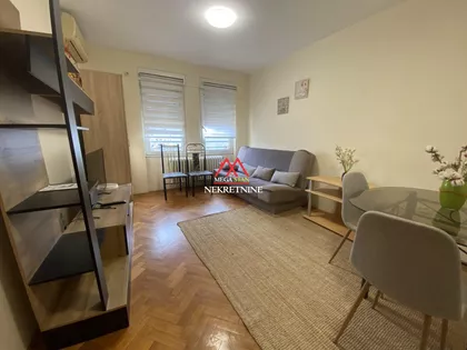 Šafarikova | 4zida.rs