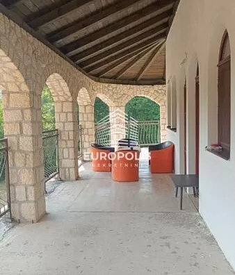 4-etažna kuća | 4zida