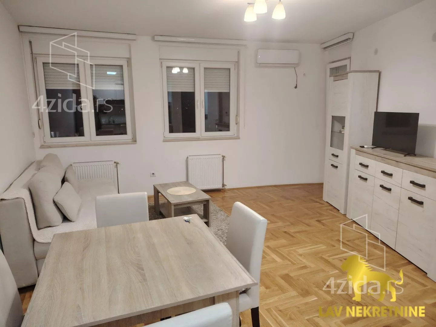 Dvoiposoban stan | 4zida