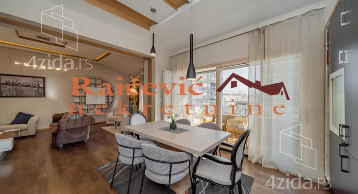 Troiposoban stan | 4zida