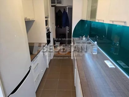 Milentija Popovica | 4zida.rs