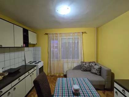 Vuka Karadžića | 4zida.rs