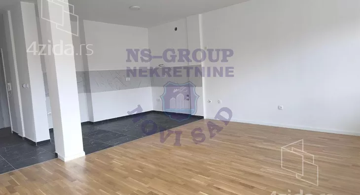 Četvoroiposoban stan | 4zida