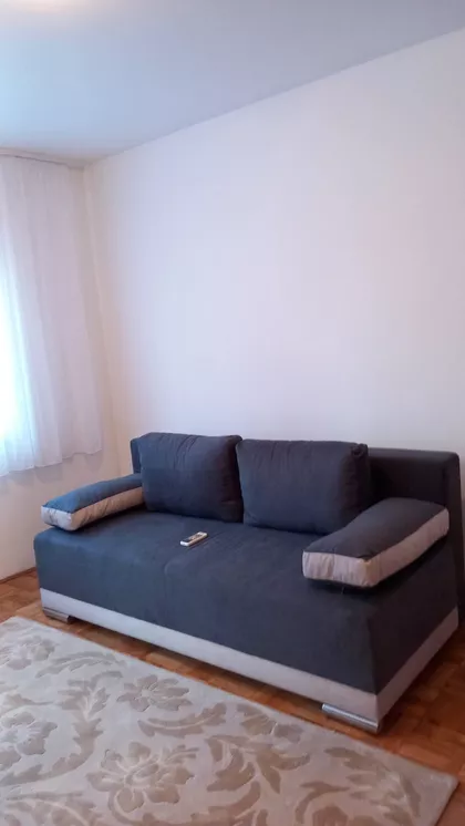 Patrijarha Pavla 16 | 4zida.rs