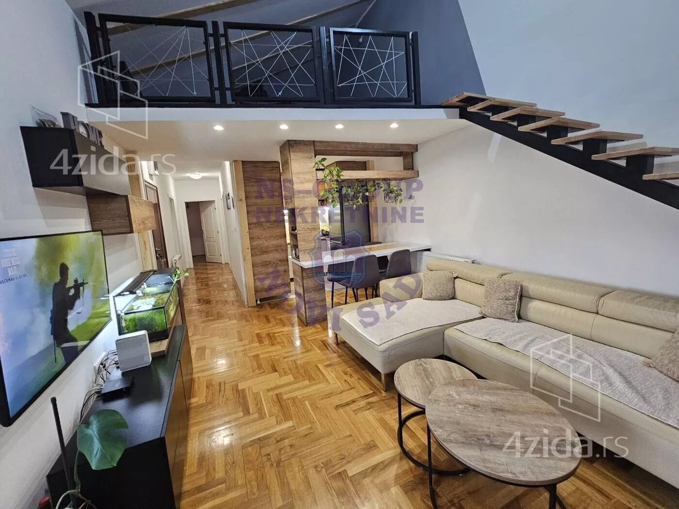 Četvorosoban stan | 4zida