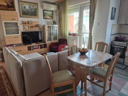 Kertvaroš | 4zida.rs