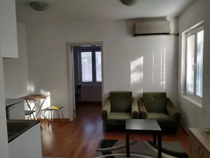 Ljubomira Jovanovica 1 | 4zida.rs