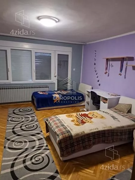 3-etažna kuća | 4zida
